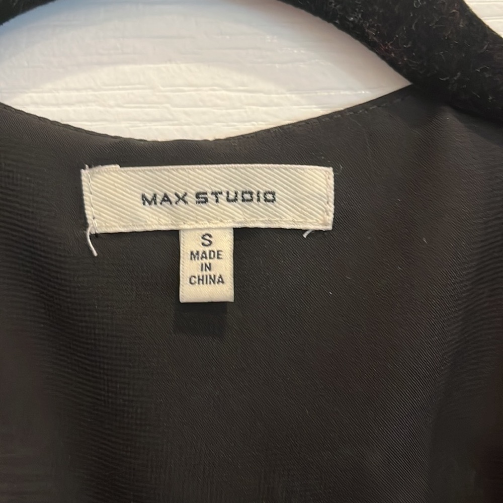 Max Studio Sheer, Ruffled Blouse - Picture 2 of 6